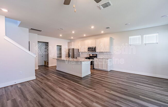 7501 CHESAPEAKE RAIL LN