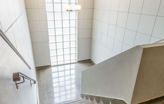 1 bed, 1 bath, 600 sqft, $981, Unit 201
