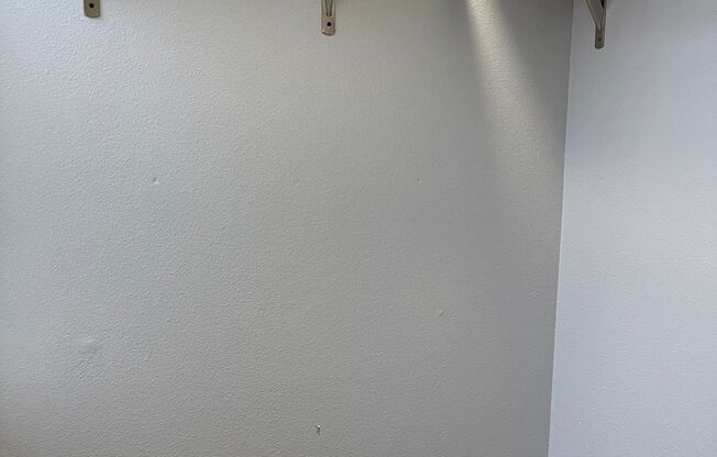 Studio, 1 bath, 300 sqft, $1,230, Unit 308