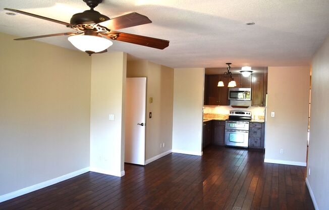 2 beds, 1 bath, $3,300