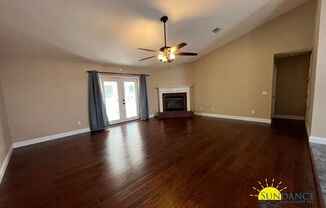 3 beds, 2 baths, $2,300