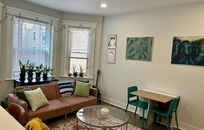 1 bed, 1 bath, 800 sqft, $3,100, Unit 8