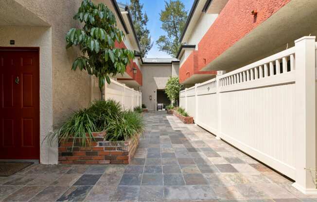 Apartments in Sherman Oaks , CA Walkway