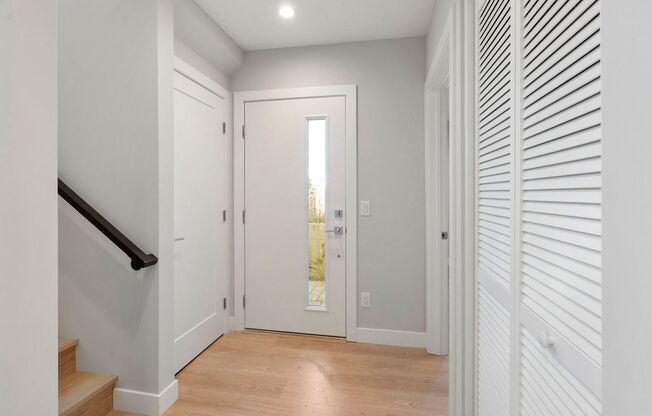 Gorgeous Brand New Build - Townhomes in Grant Hill