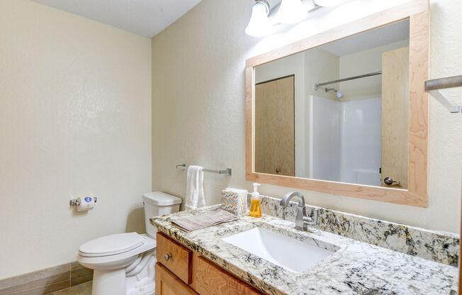 2 beds, 1 bath, 980 sqft, $1,695, Unit 129
