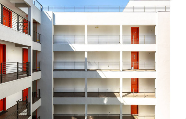 Apartments in North Hollywood, CA