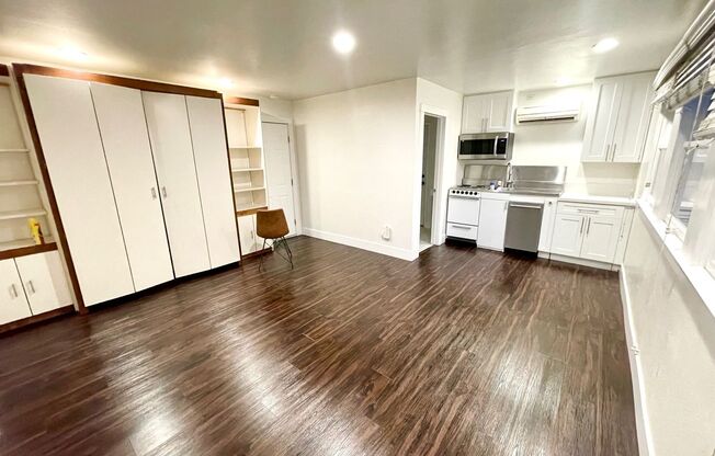 203 S Melrose St - B