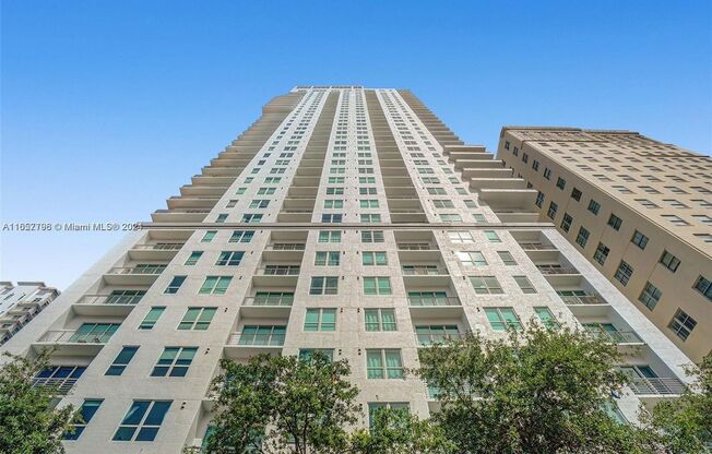 2 beds, 2 baths, 1,041 sqft, $3,000, Unit 133 NE 2nd Ave # 35-02 (A11657796)