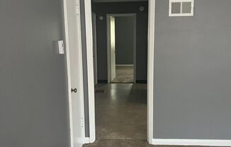 1 bed, 1 bath, 1,000 sqft, $800, Unit Unit 4