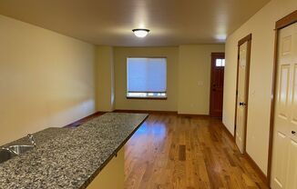 2 beds, 1.5 baths, 1,089 sqft, $2,200, Unit Unit D