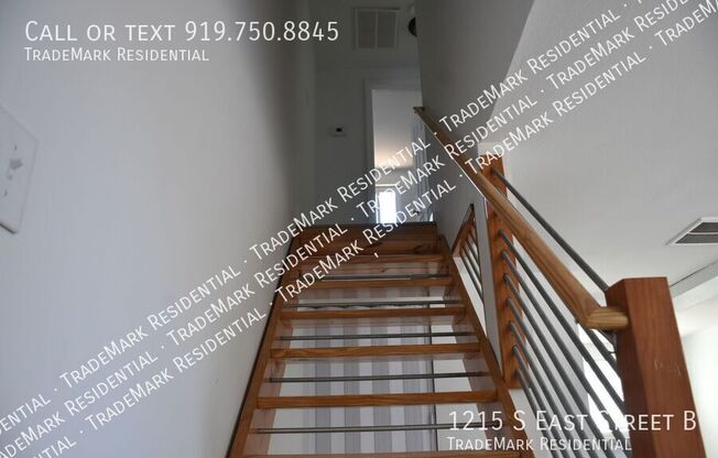 1215 S E C