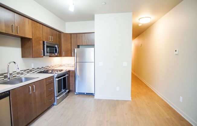 NE: Urban 1 Bedroom w/Condo-Grade Finishes Ready Soon!