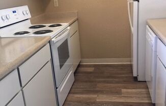 1 bed, 1 bath, 682 sqft, $1,295, Unit 114