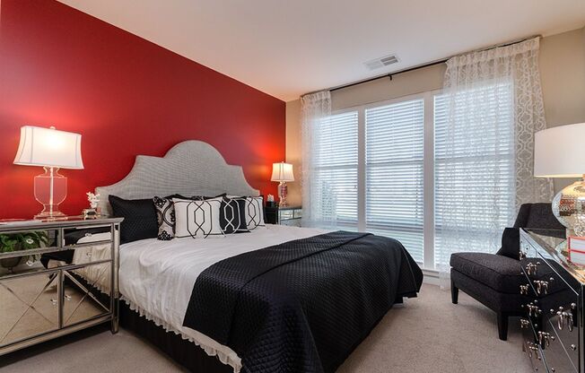 Two Bedroom Luxury Apartment (Elevator Building)