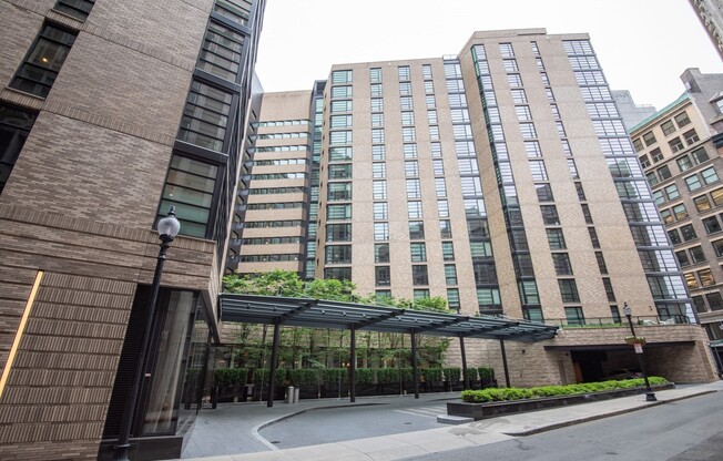 1 bed, 1 bath, 855 sqft, $5,000, Unit 6F