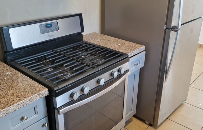 322 - 326 1/2 VERNON AVE