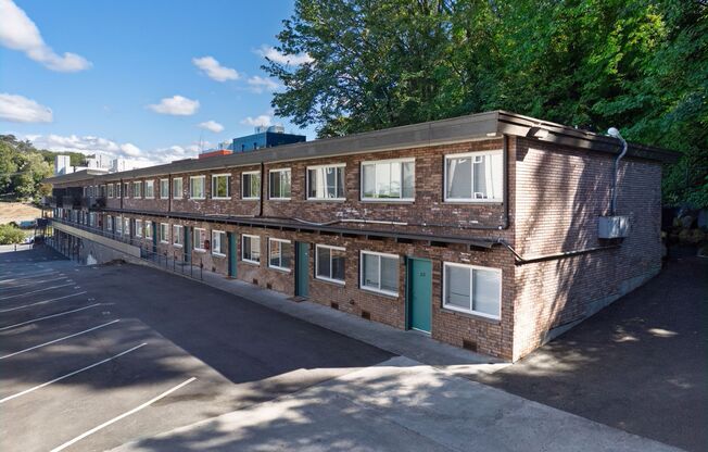 39th Ave Flats
