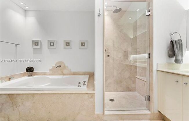 3 beds, 3 baths, $25,500, Unit # 1810