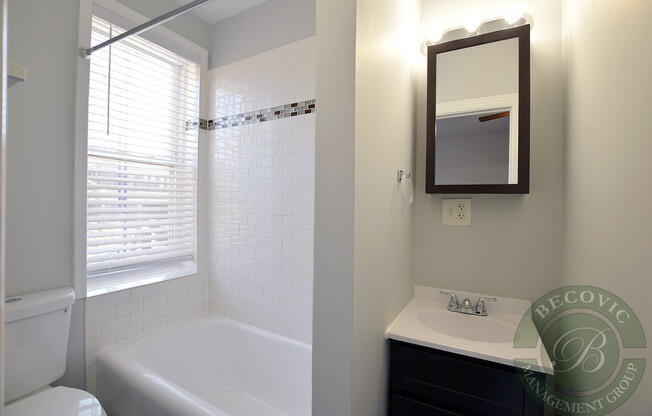 1 bed, 1 bath, 446 sqft, $1,695, Unit 303