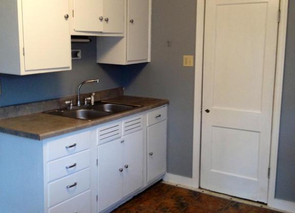 30 W Duncan St