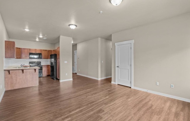 Dakota Flats Apartments in Spokane, Washington Living Room and Kitchen