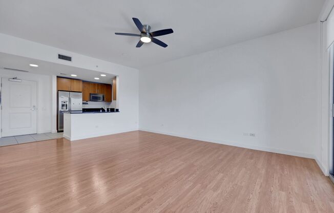 1 bed, 1 bath, $2,000, Unit # 3503