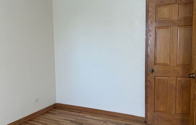 Great Location/Centrally Located! 1 BR/1BA