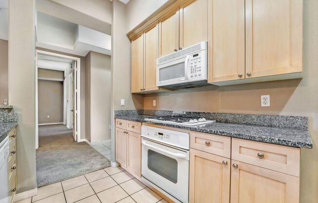 2 beds, 2 baths, $1,495