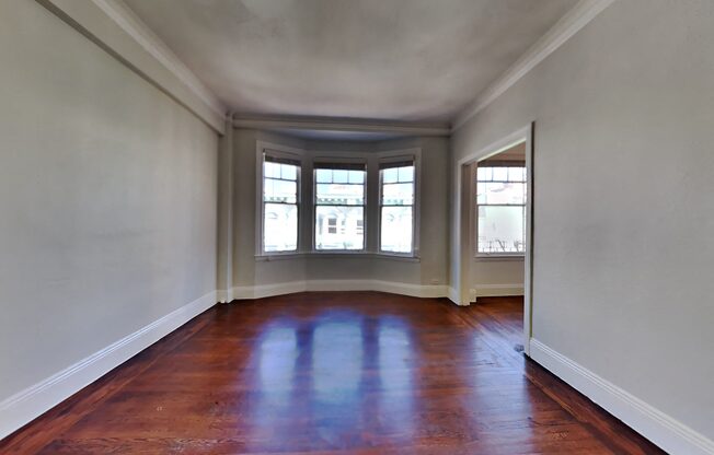 Gallery Photo 9