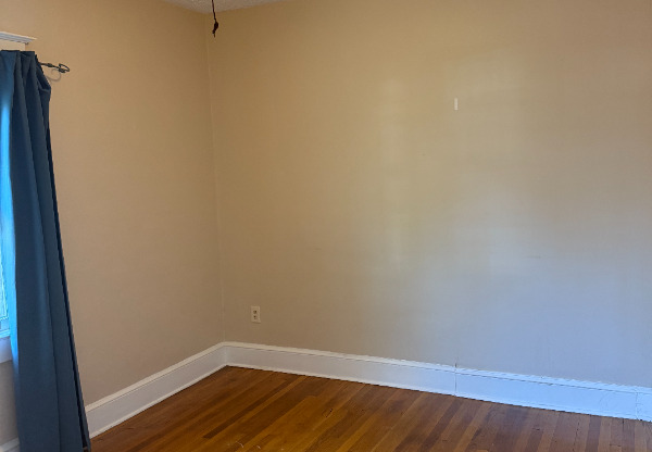 748 THAYER AVE