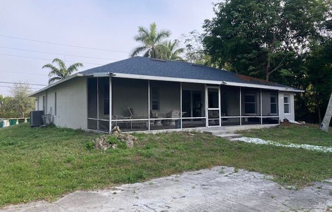 4 bedroom 2300 sf home on 2 plus acres