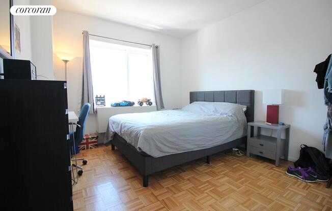 2 beds, 2 baths, $8,200, Unit 3B