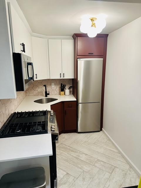 Studio, 1 bath, $2,000, Unit GL