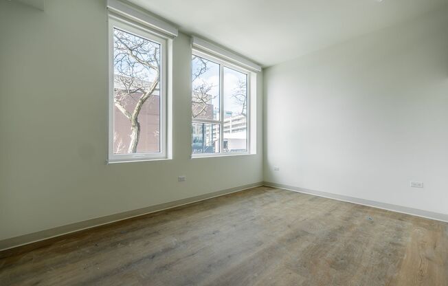 1 bed, 1 bath, 389 sqft, $2,400, Unit 216