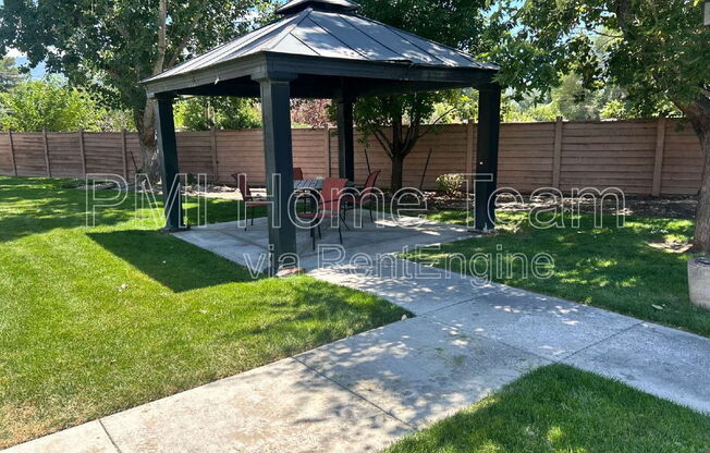 260 E AILEE LN