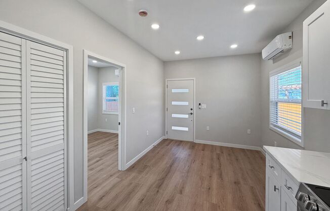Stylish Newly Built 1BR/1BA ADU – In-Unit Laundry & A/C