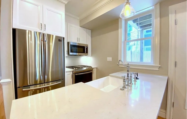 4 beds, 2 baths, 1,765 sqft, $6,300, Unit 15-1