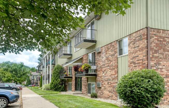 Ridge Area Building