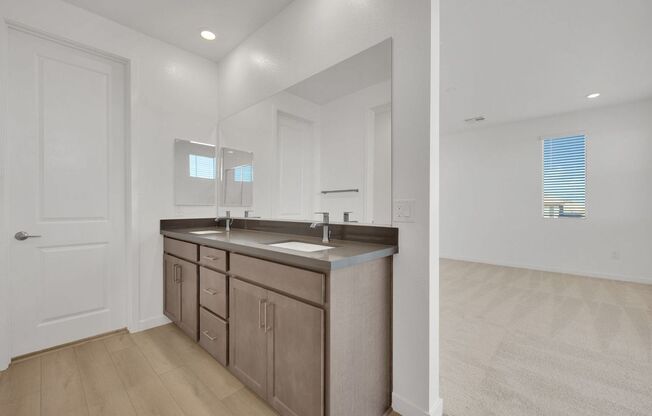 4 beds, 3 baths, $2,840