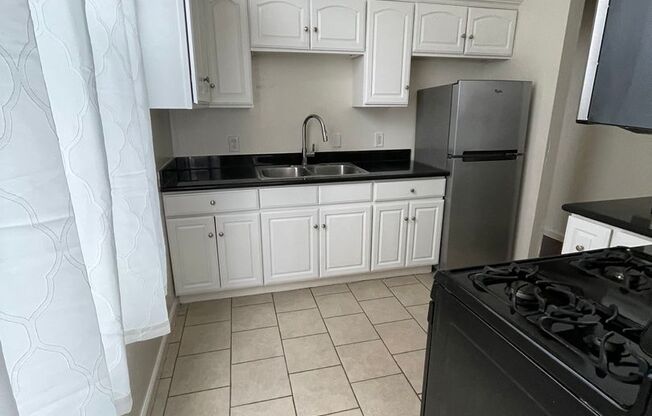1750 10th St (1752)