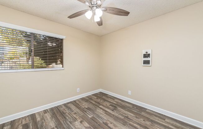 2 beds, 1.5 baths, 700 sqft, $2,295, Unit 28