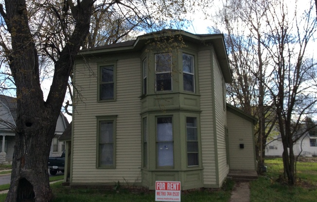 1434 Spy Run Ave