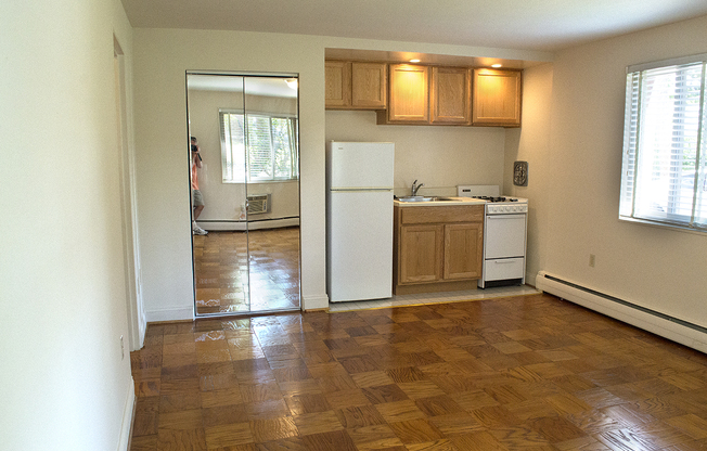 Twelve Oaks Apartments
