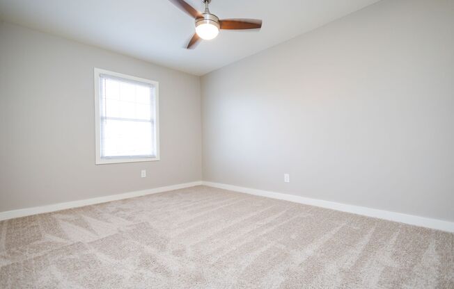 2 beds, 1 bath, 615 sqft, $1,295, Unit 5111