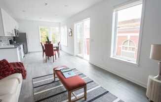 1 bed, 1 bath, 564 sqft, $1,350, Unit 2C