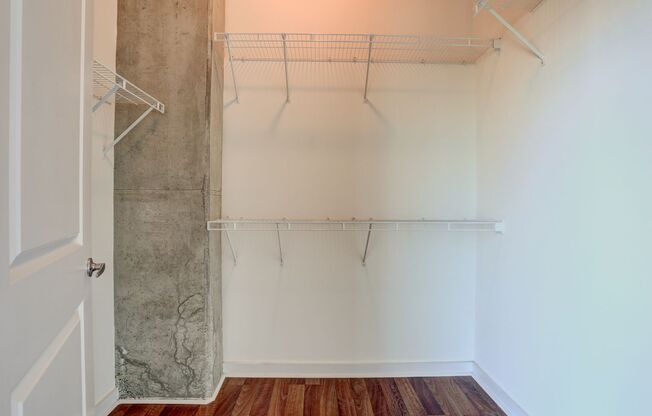 2 beds, 2 baths, $3,295