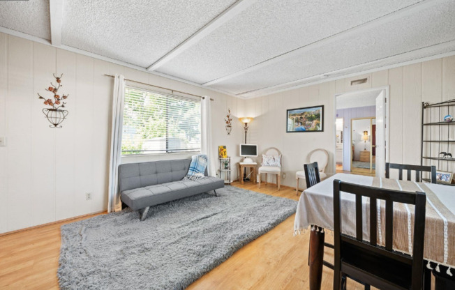 463 BALFOUR