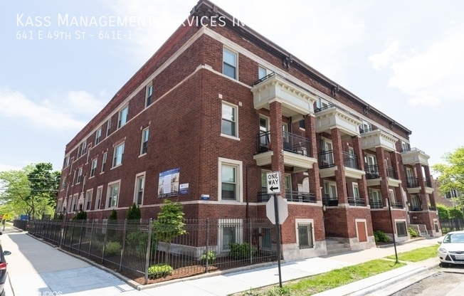 641 E 49 ST