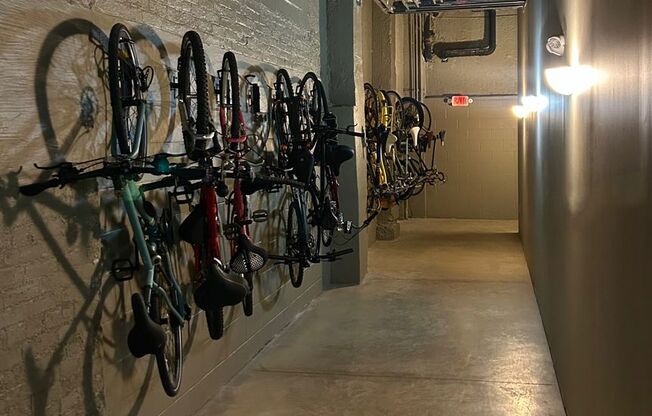 2 beds, 1 bath, 1,220 sqft, $1,850, Unit 328