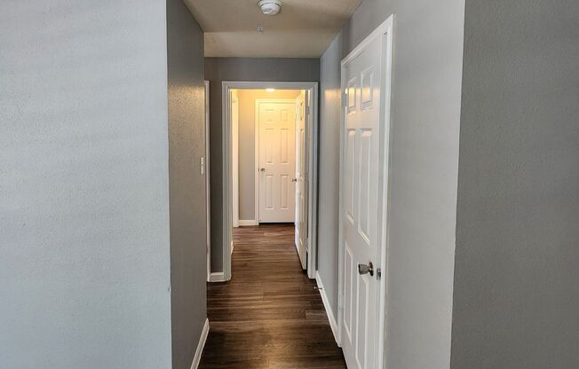 1 bed, 1 bath, 802 sqft, $1,525, Unit 502-u